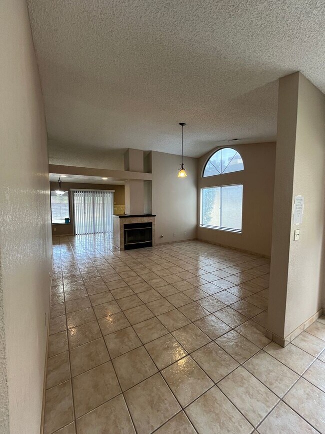 Building Photo - 3 Bedroom Home Coming Soon!