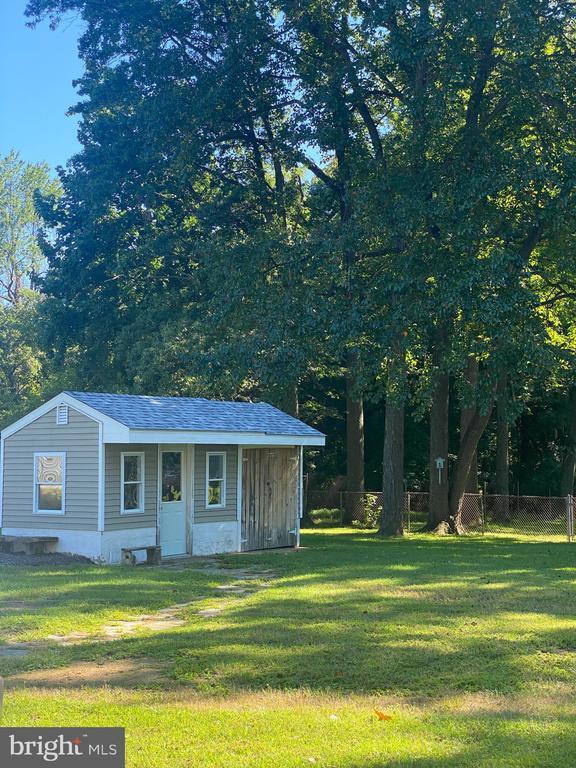 Building Photo - 1505 Marsh Rd