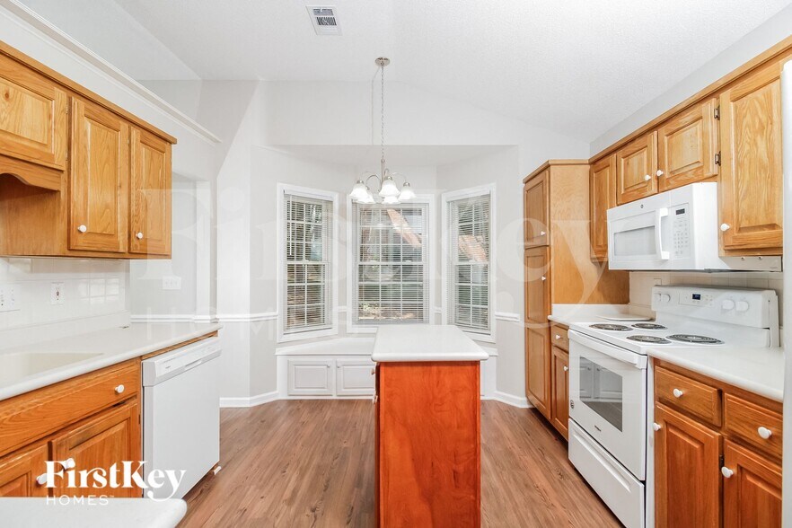 Building Photo - 4 Brandywine Cir