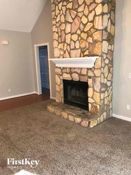 Building Photo - 4203 Salisbury Ct NW