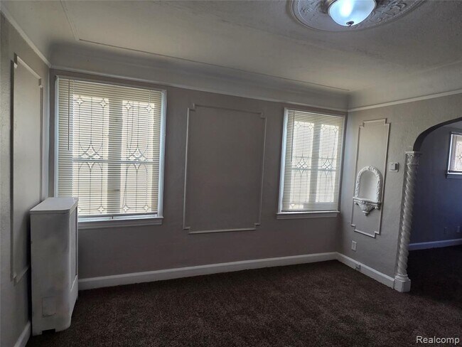 Building Photo - 5274 Nottingham Rd