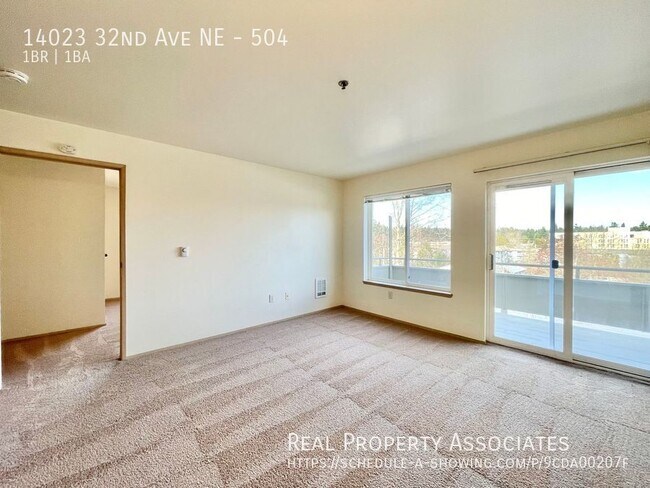 Building Photo - 14023 32nd Ave NE