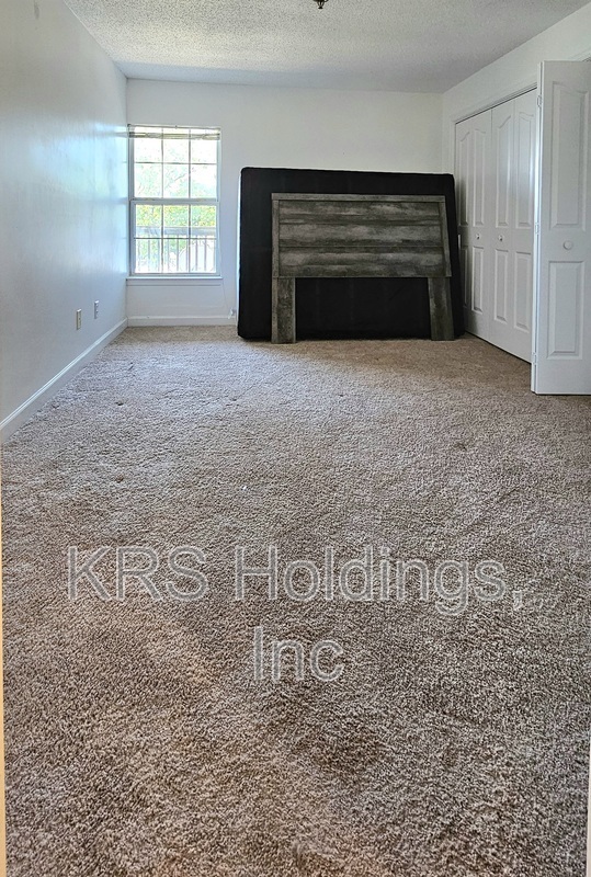 Building Photo - 9535 Bay Front Dr