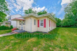 Building Photo - 1224 32nd St