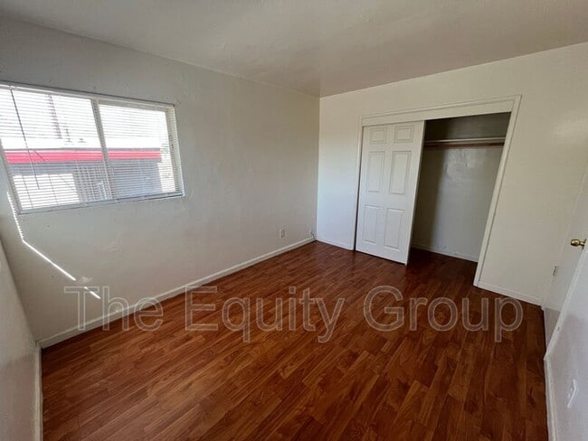 Building Photo - 415 W Westfield Ave