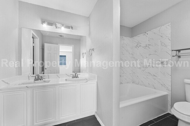 Building Photo - 6100 Wall St