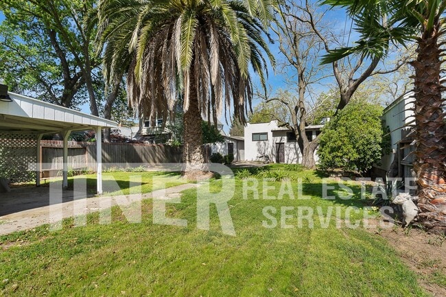 Building Photo - 4456 G St