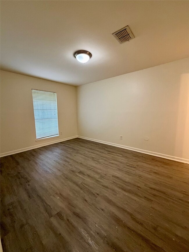 Building Photo - 5422 Winding Way Dr