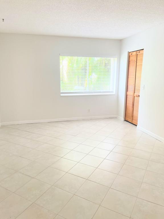 Building Photo - 5971 La Pinata Blvd