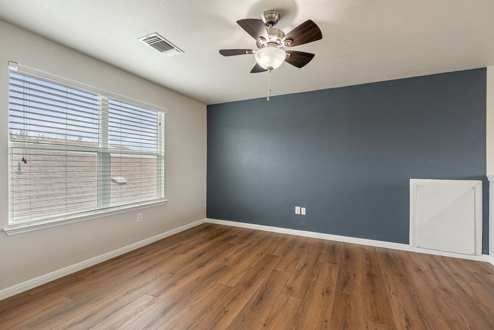 Building Photo - 3304 Ortman Dr