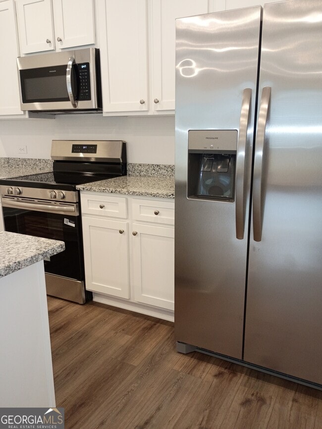 Building Photo - 236 Kenoot Dr