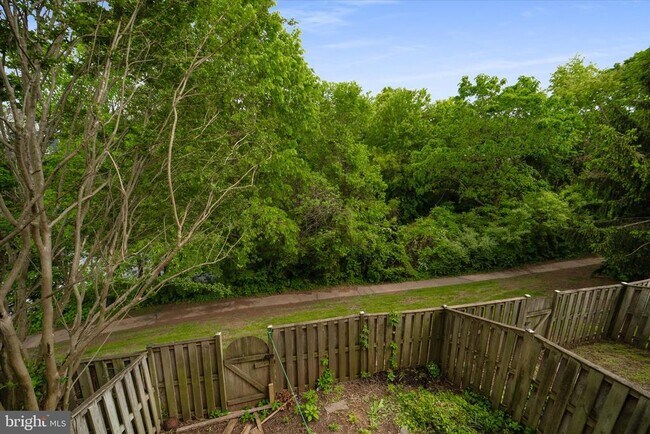 Building Photo - 14460 Cider House Ln