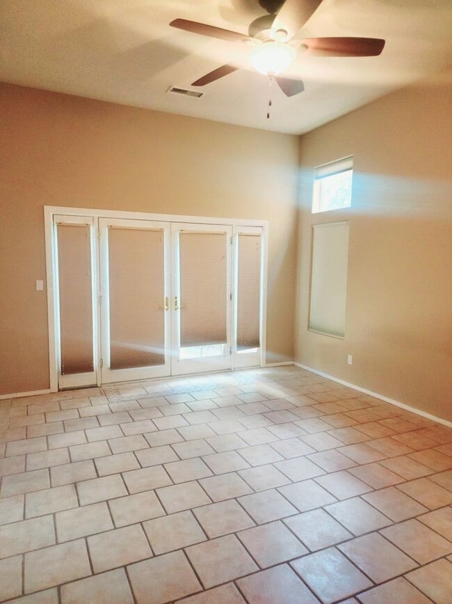 Building Photo - Hidden Valley House in Four Hills