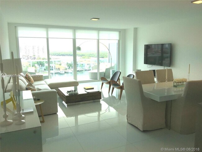 Building Photo - 400 Sunny Isles Blvd