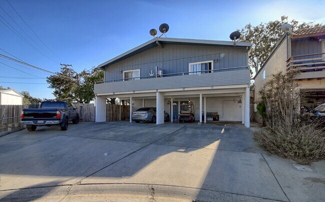 Building Photo - Charming 1-Bedroom Oasis on Highland Drive, Oxnard - Silver Strand