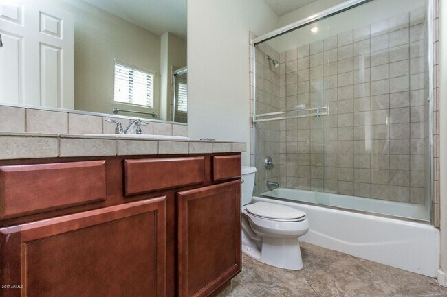 Building Photo - Beautiful Palm Valley Golf Course Home with Casita