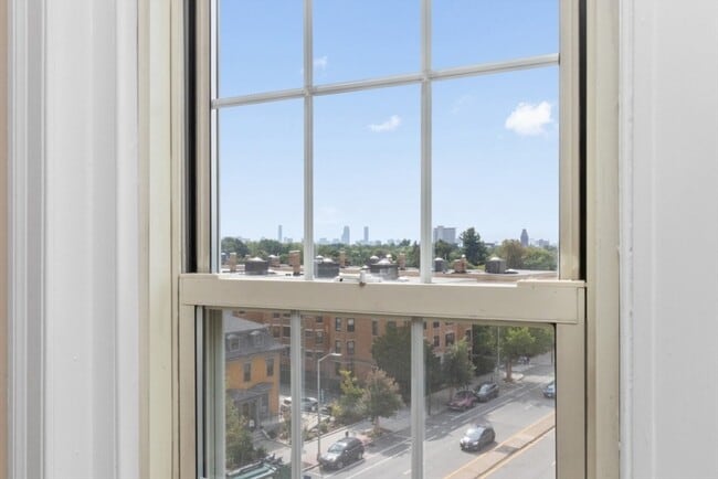 Building Photo - 3 Arlington St