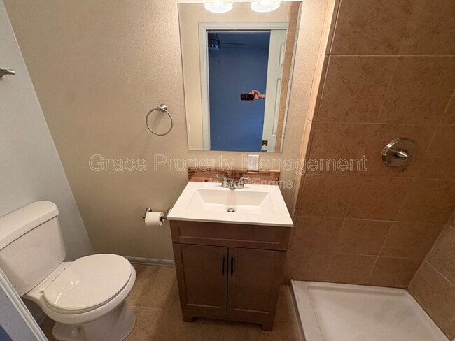 Building Photo - 17603 E Hawaii Pl