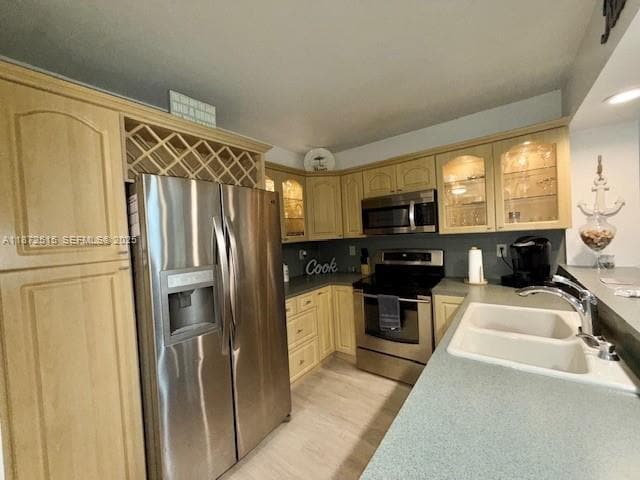 Building Photo - 3725 S Ocean Dr