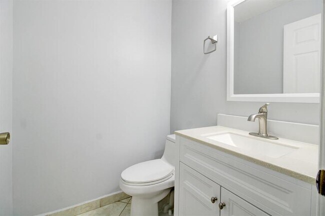 Building Photo - 8544 NW 140th Terrace