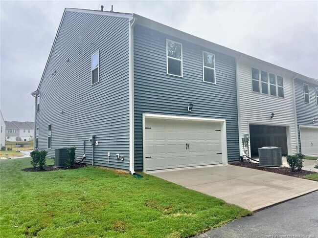 Building Photo - 839 Old Tarboro Rd