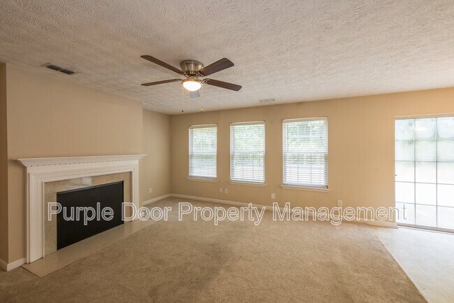 Building Photo - 304 Meadow Point