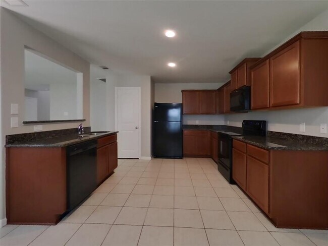Building Photo - 652 Totem Trail Dr