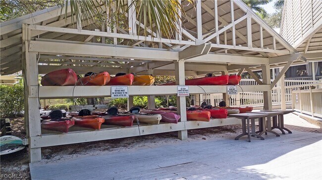 Building Photo - 3111 Cottonwood Bend