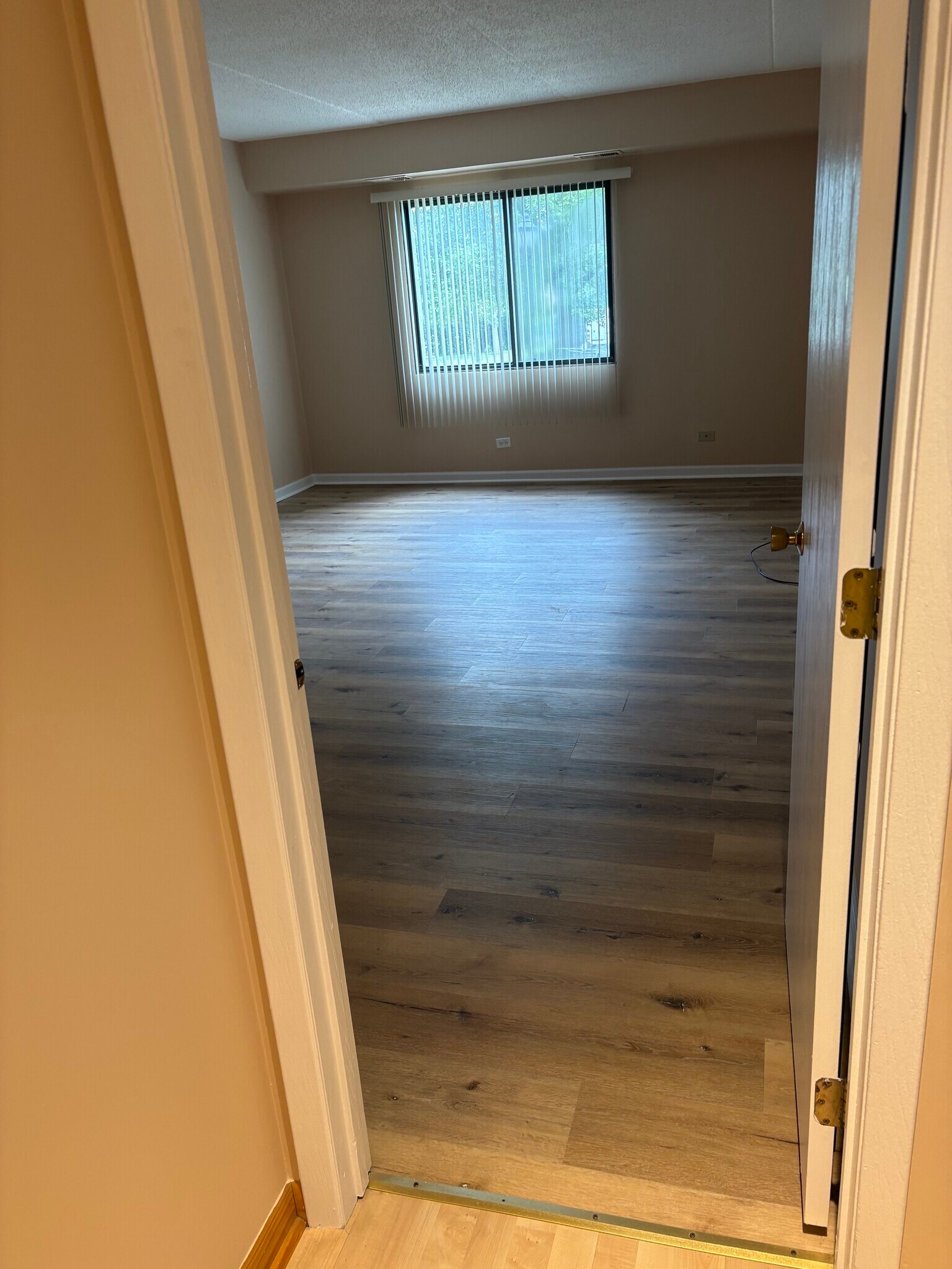 Building Photo - 475 Plum Creek Dr