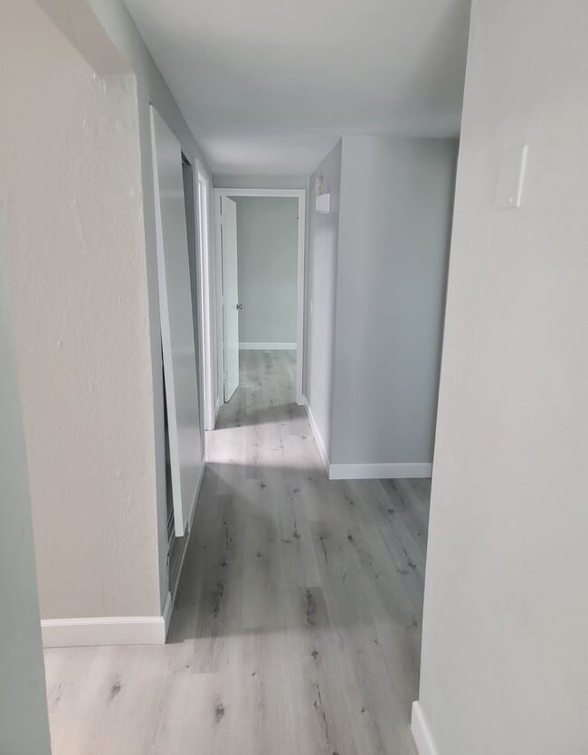 Building Photo - 3457 E Pima St