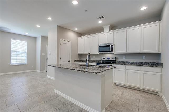 Building Photo - 1946 Timber Oaks Dr