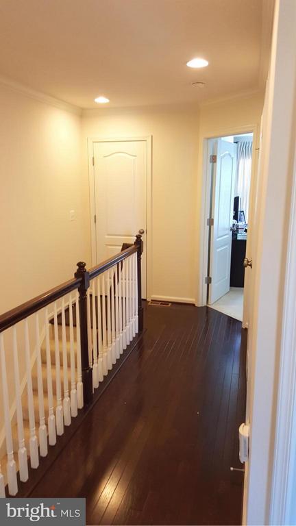 Building Photo - 21725 Pagoda Terrace