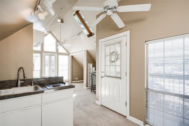 Building Photo - 1603 Shoal Creek Blvd