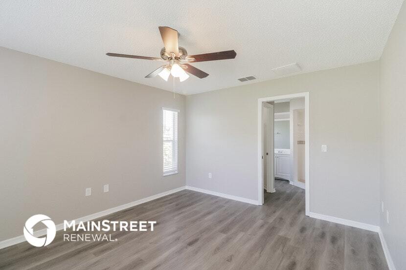 Building Photo - 8358 Natoma St