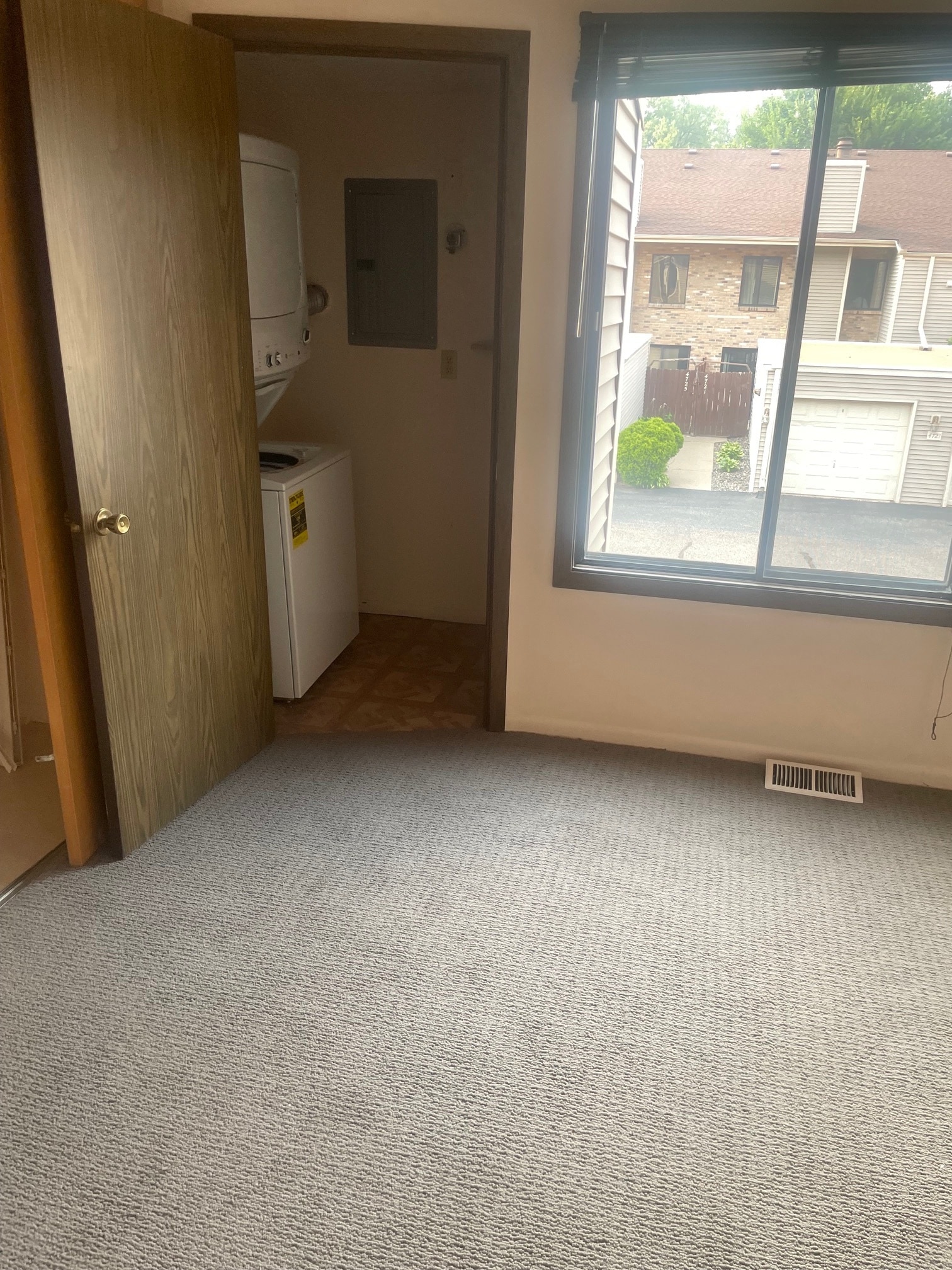Small Bedroom has adjoining washer dryer room - 4733 Cedar Lake Rd S