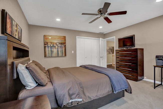 Building Photo - An Unbelievable Rental Opportunity – Grand...