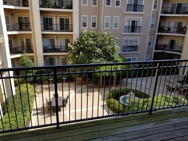 Building Photo - THE ROW at Ghent Condominiums