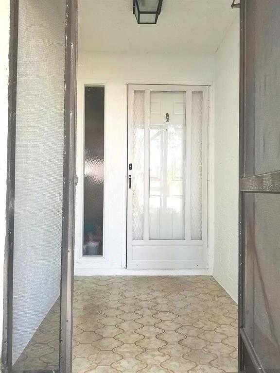 Building Photo - 2021 Saginaw Ct