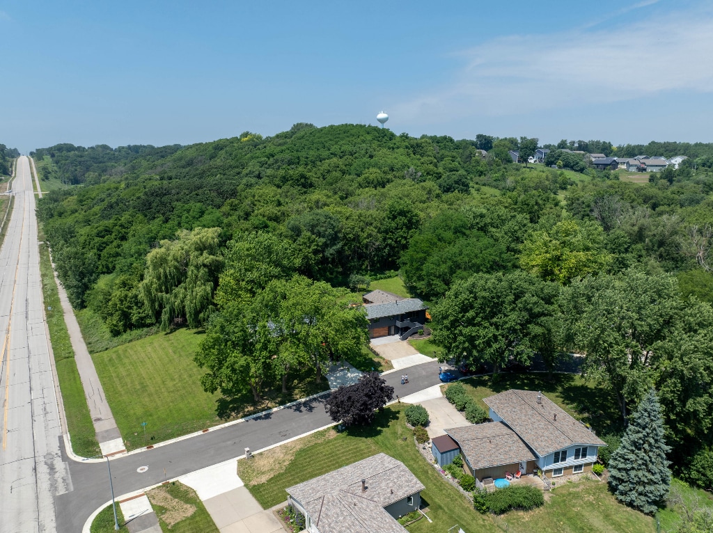 Building Photo - 3951 Willow Ct SW