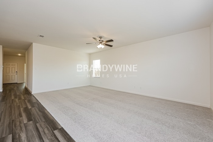 Building Photo - 8352 Sniptoe Dr