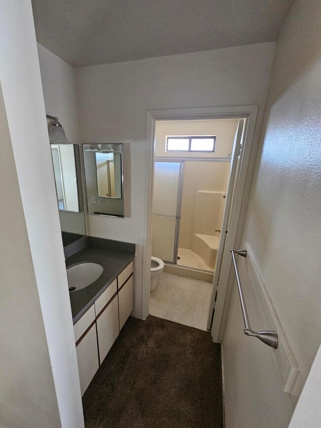 Building Photo - 604 Perdew