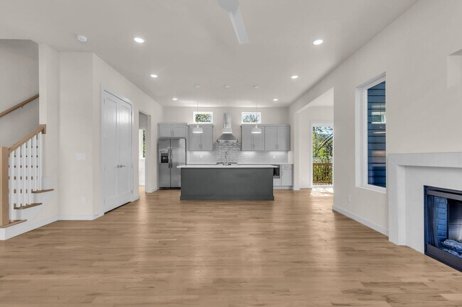 Building Photo - Amazing New Construction in North Nashville!