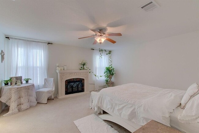 Building Photo - 6816 Sunderland Trail