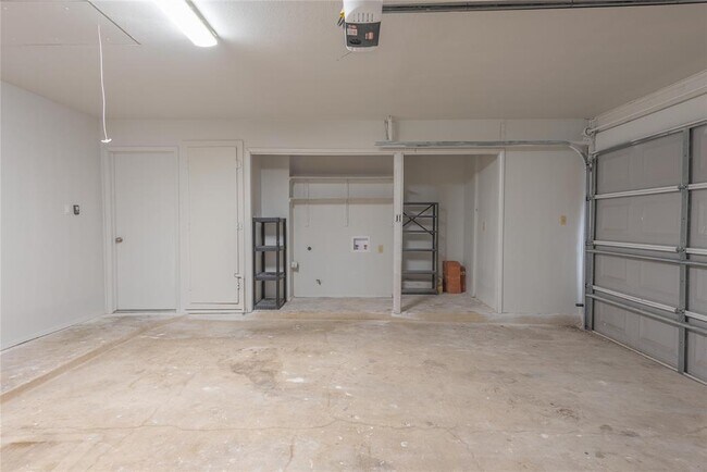Building Photo - 11541 Sandy Loam Trail
