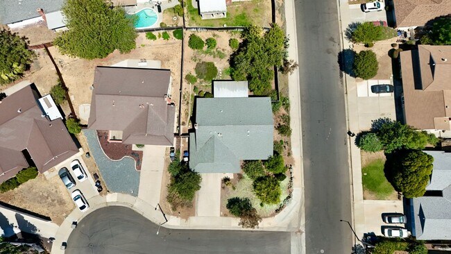 Building Photo - 3430 Bahia Pl