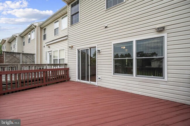 Building Photo - 6147 Early Autumn Dr