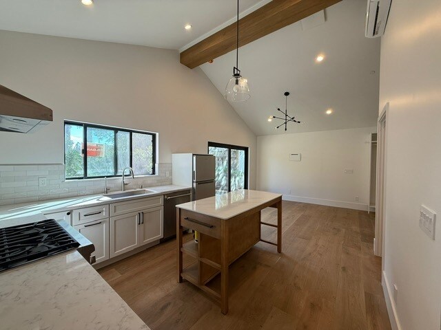 Building Photo - 1242 Mildred Ave