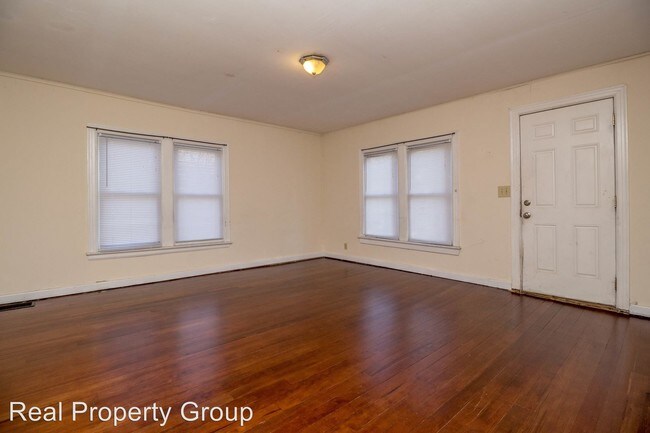 Building Photo - 1515 Bouchelle Ave