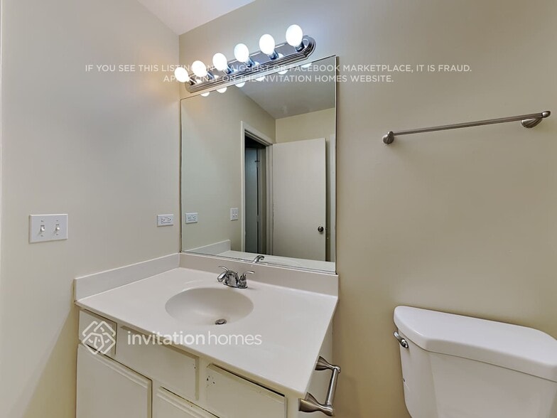 Building Photo - 2761 Melbourne Ln