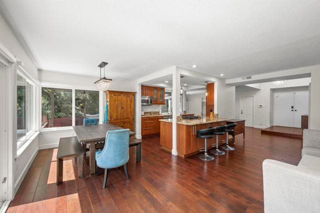 Building Photo - 3099 Driscoll Dr